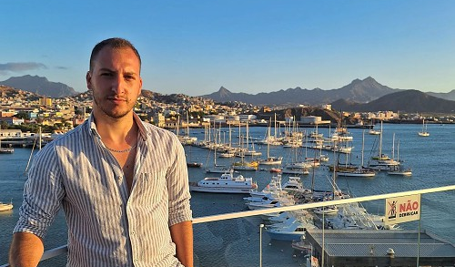 “Secret Story – Desafio Final”. Diogo Afonso é o primeiro concorrente expulso apenas 48 horas após a estreia