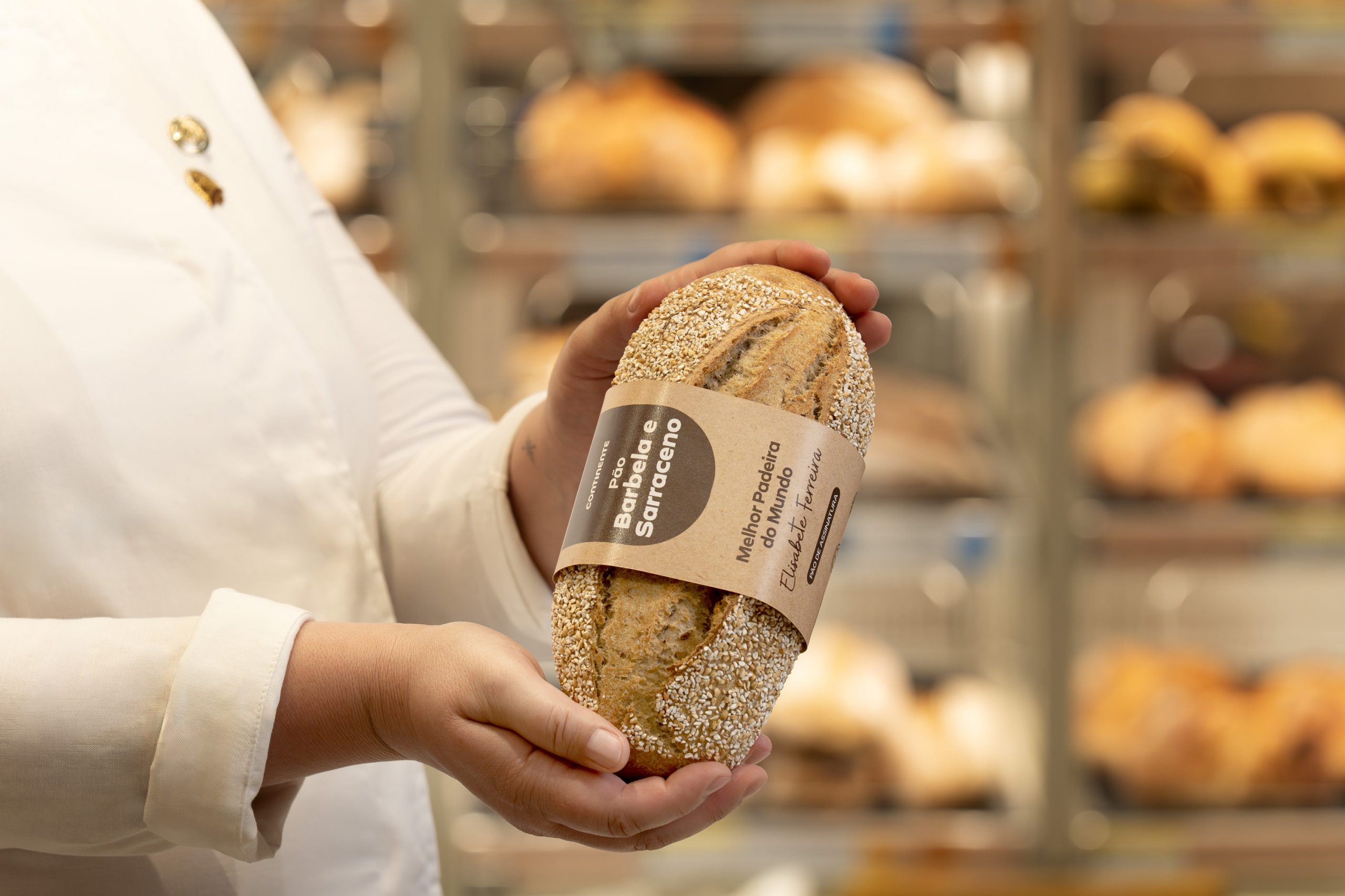 Pão da melhor padeira do Mundo já está à venda no Continente (e custa 1,99€)