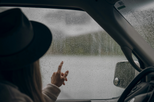 Adeus, calor de verão. Vem aí um jato polar que traz chuva, frio e temperaturas mais baixas do que 20ºC