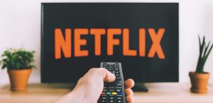 Do livro ao ecrã. Esta nova categoria da Netflix promete conquistar todos os leitores (e tem dezenas de opções)