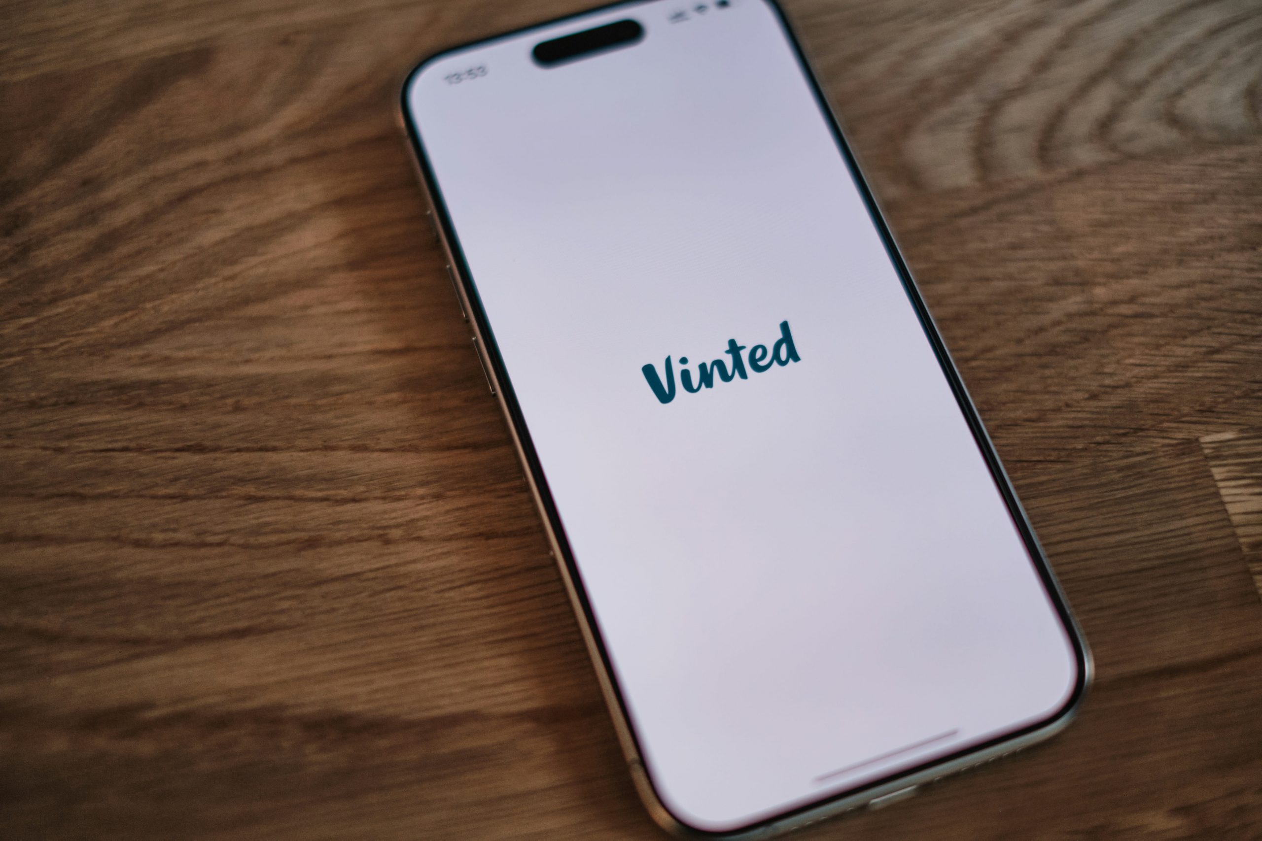 Tráfico de crianças na Vinted? Autoridades investigam possível rede ilegal na plataforma