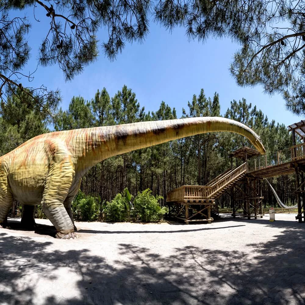 Os miúdos vão delirar com estes novos 20 dinossauros do Dino Parque. Saiba o preço dos bilhetes