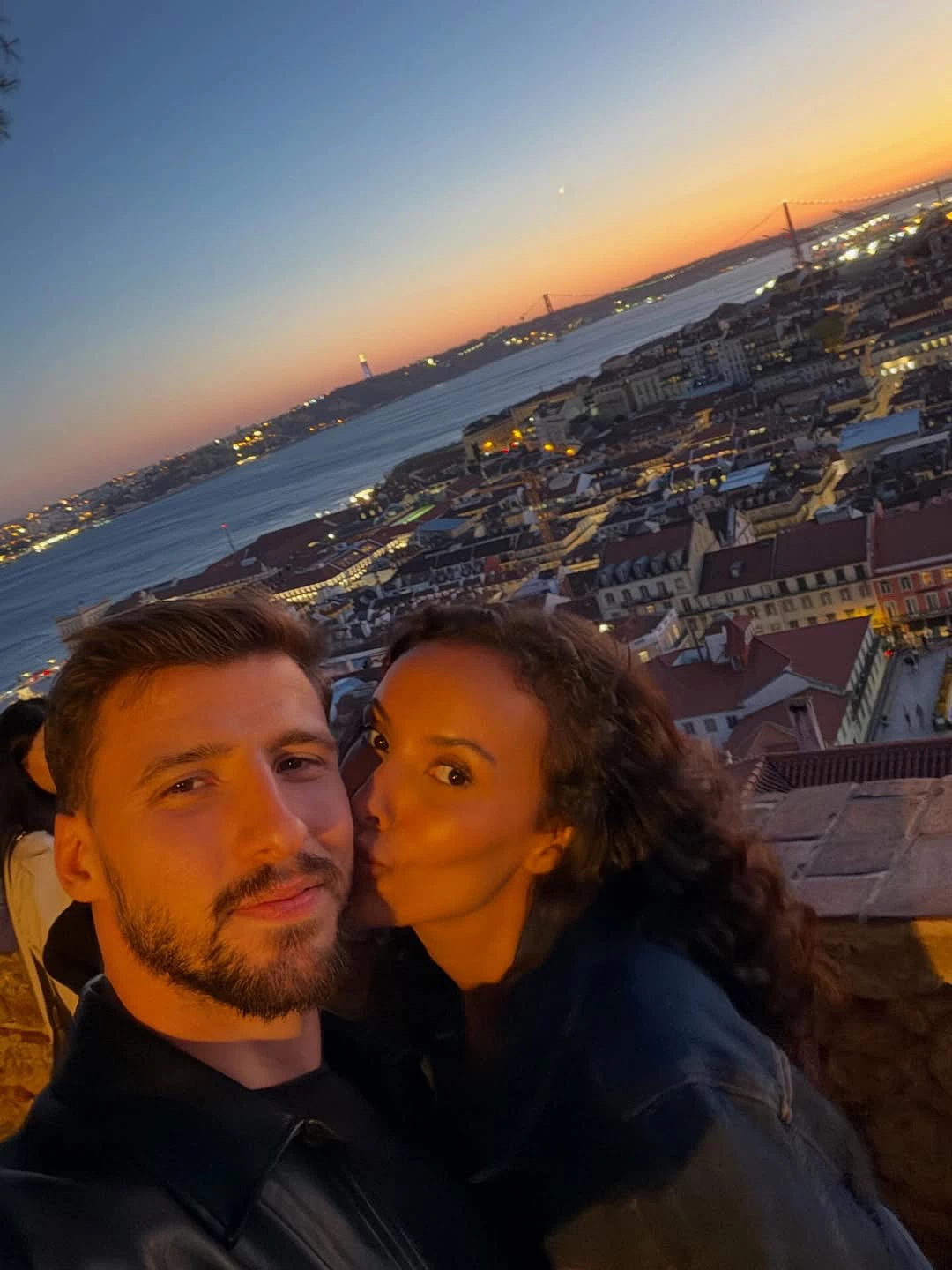 Maya Jama fala sobre o fim do namoro com Rúben Dias. “Ou vou amar intensamente ou não vou amar de todo”