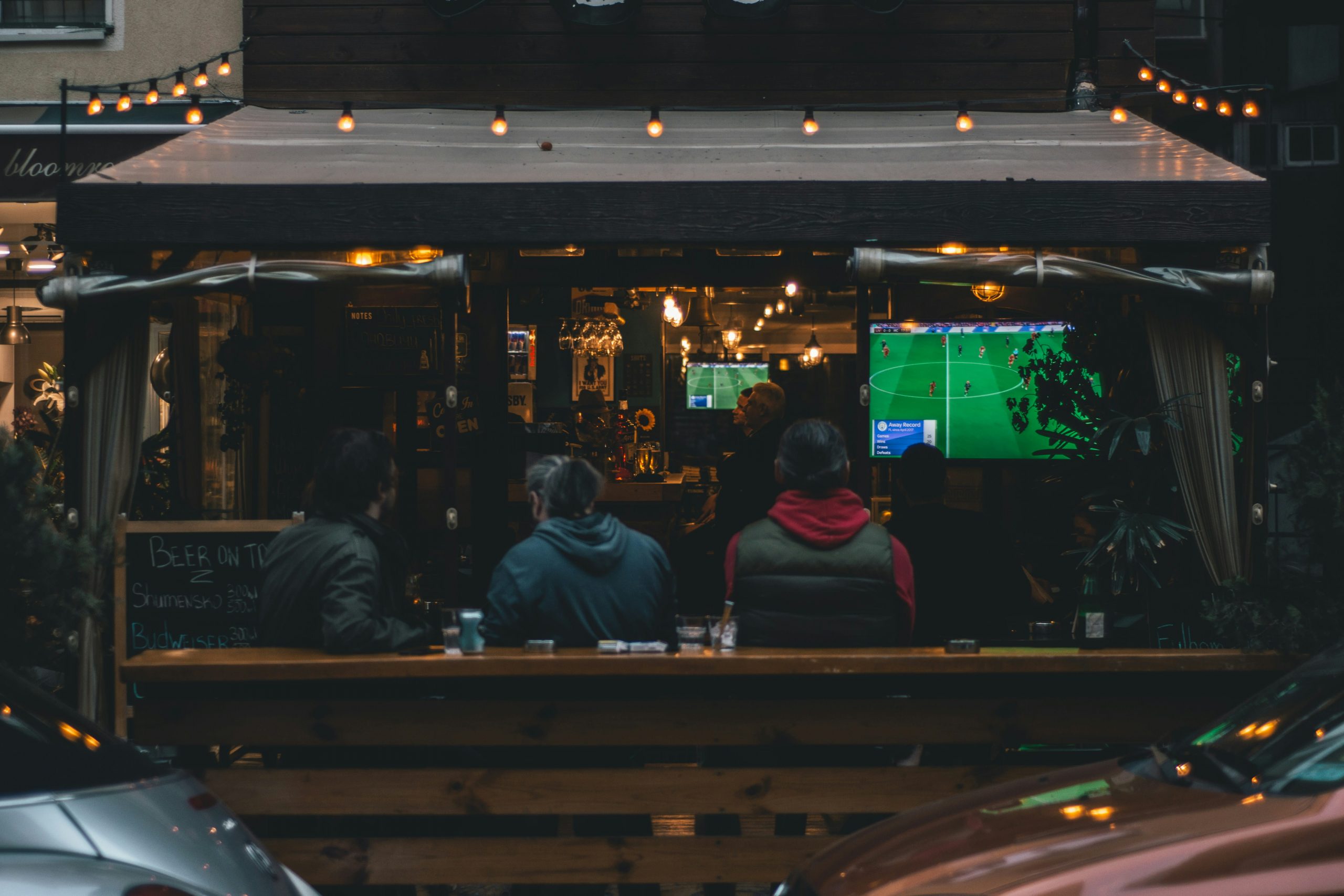 5 spots imperdíveis para apoiar a Seleção Nacional no Mundial, em Lisboa e no Porto. Espreite as sugestões