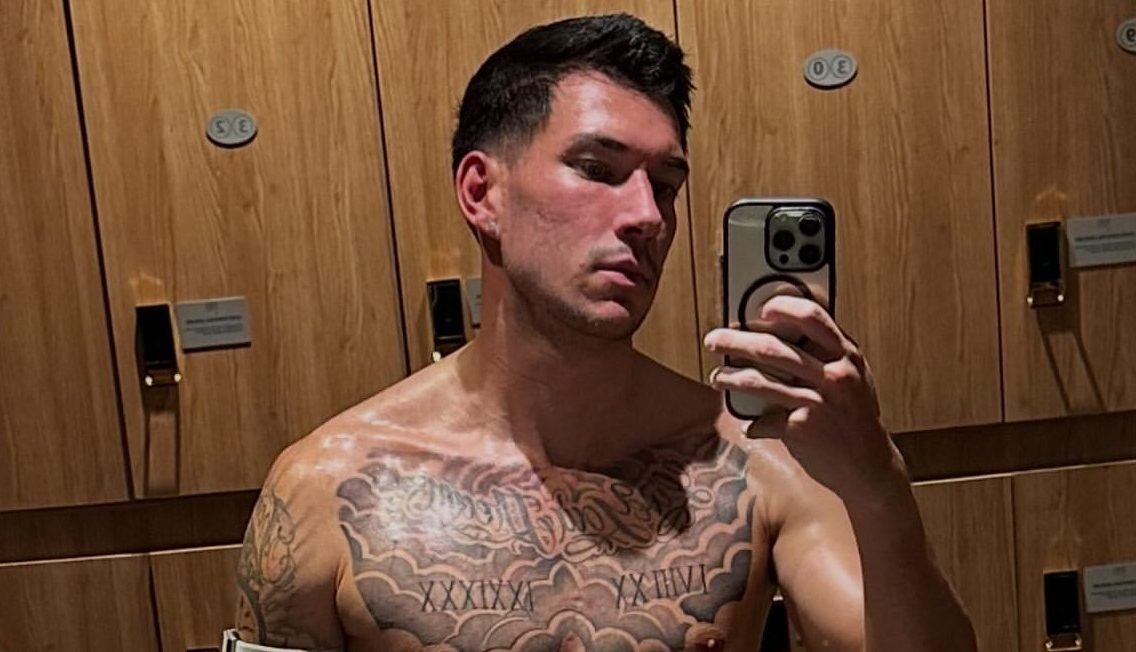 Nuno Pereira faz suspirar dentro e fora do “Big Brother Verão”. Veja as fotos bem ousadas do jogador de futebol