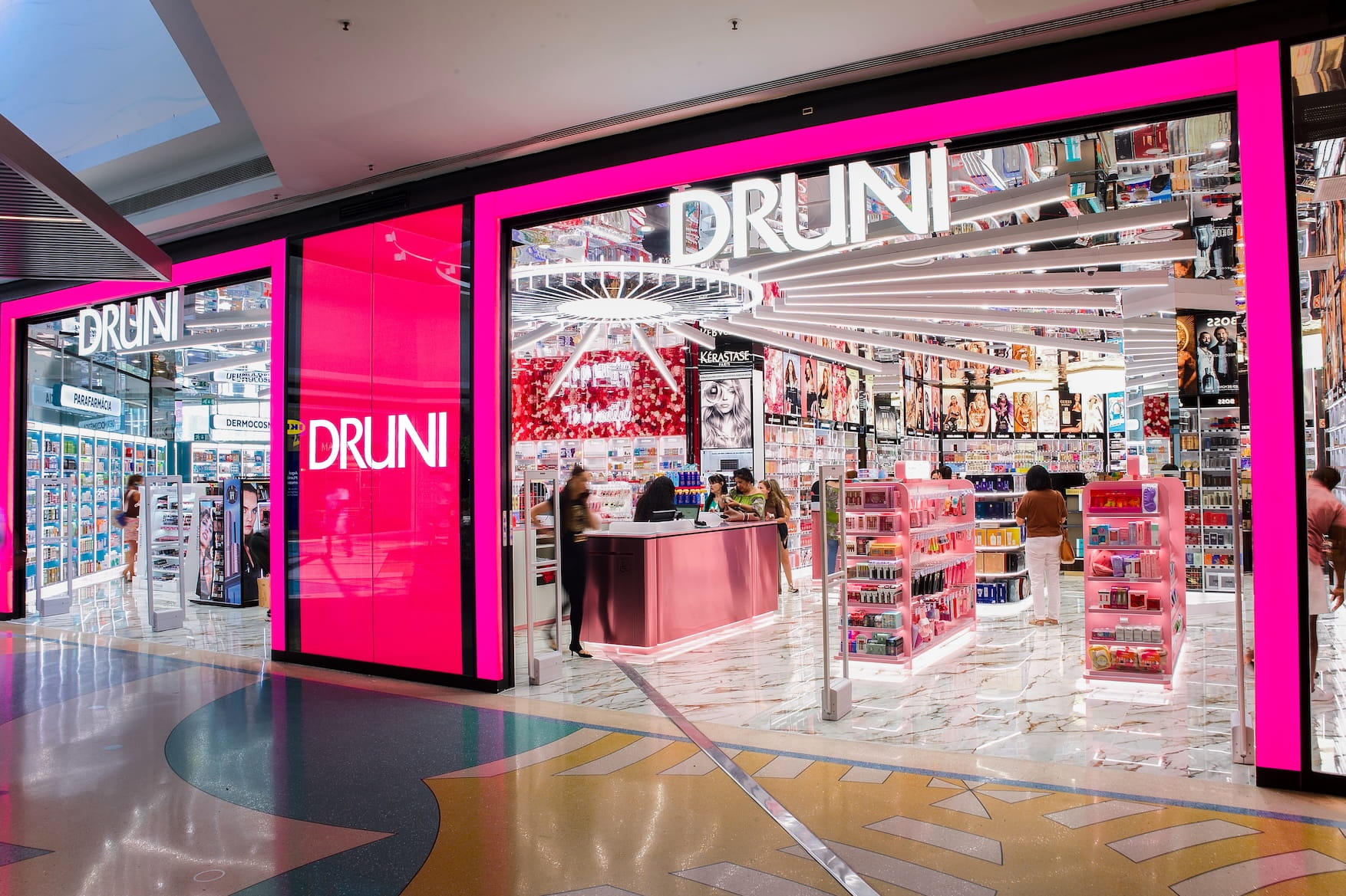 Druni. A concorrente da Primor e da Sephora já chegou a Cascais e é o paraíso dos produtos de beleza. Saiba onde fica
