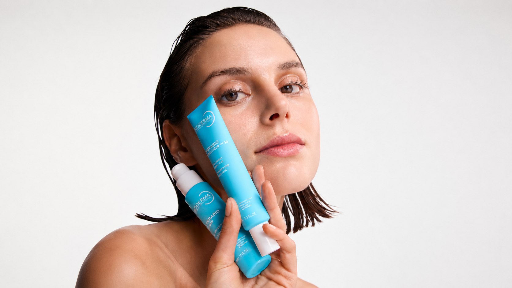 Porque é que a sua pele continua desidratada mesmo quando utiliza creme? Saiba como resolver