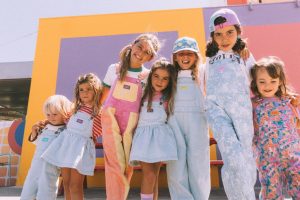 A Favorite People abriu a primeira pop-up no Algarve. Há jardineiras, tote bags e outras peças para descobrir