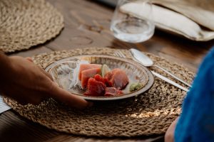 Do cru ao fogo. Chefs Alexandre Silva e Paulo Alves juntam-se na Ericeira para um jantar dedicado ao rei dos atuns