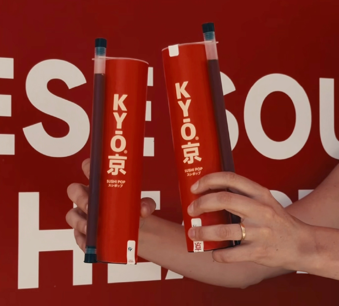 KYŌ Sushi Pop. Este novo spot tem os tubos virais de sushi de Nova Iorque (e sim, pode comê-los a andar)