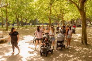 Beecoming Walks, a comunidade que nasceu para acompanhar as mães. É gratuita e já se espalhou por 10 distritos