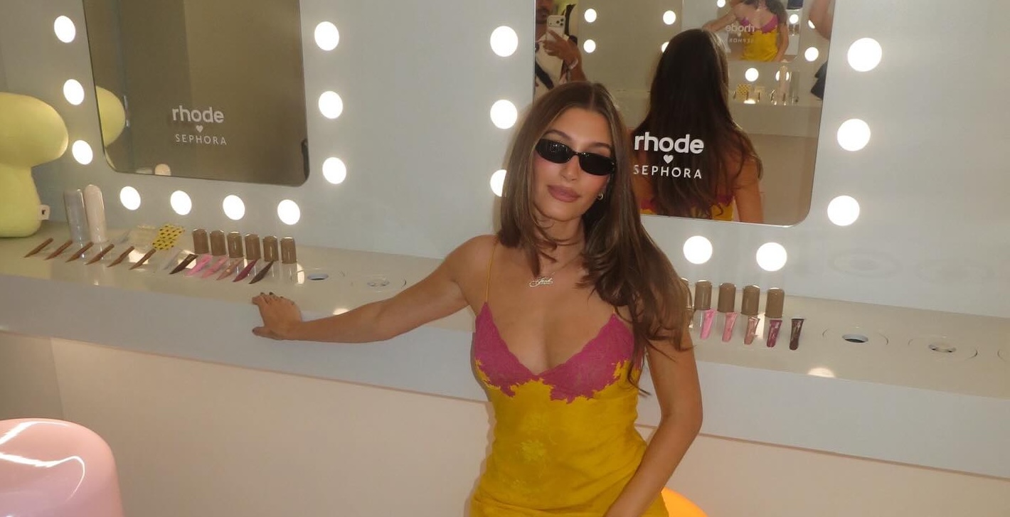 Hailey Bieber é fã da tendência mais sexy do verão. Veja estes 15 looks que levam peças estilo lingerie para a rua