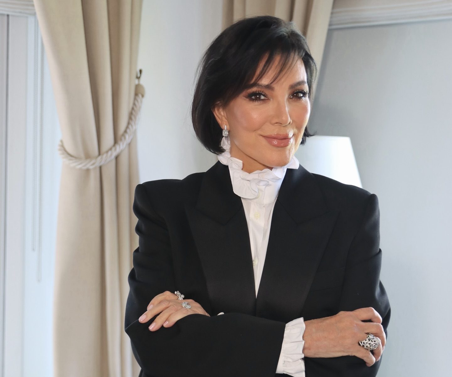 Morreu a mãe de Kris Jenner, aos 91 anos, e publicação de Kim Kardashian causa polémica pelo timing infeliz. Entenda