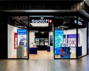 Swatch tem uma nova loja no CascaiShopping e não faltam as edições mais especiais da marca (como a parceria com a Audemars Piguet)