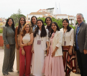 Movimento Mulheres Conservadoras. Fundadora diz que feminismo “deixou de representar a maioria”. Ativistas lembram que foi a luta feminista que lhes deu liberdade