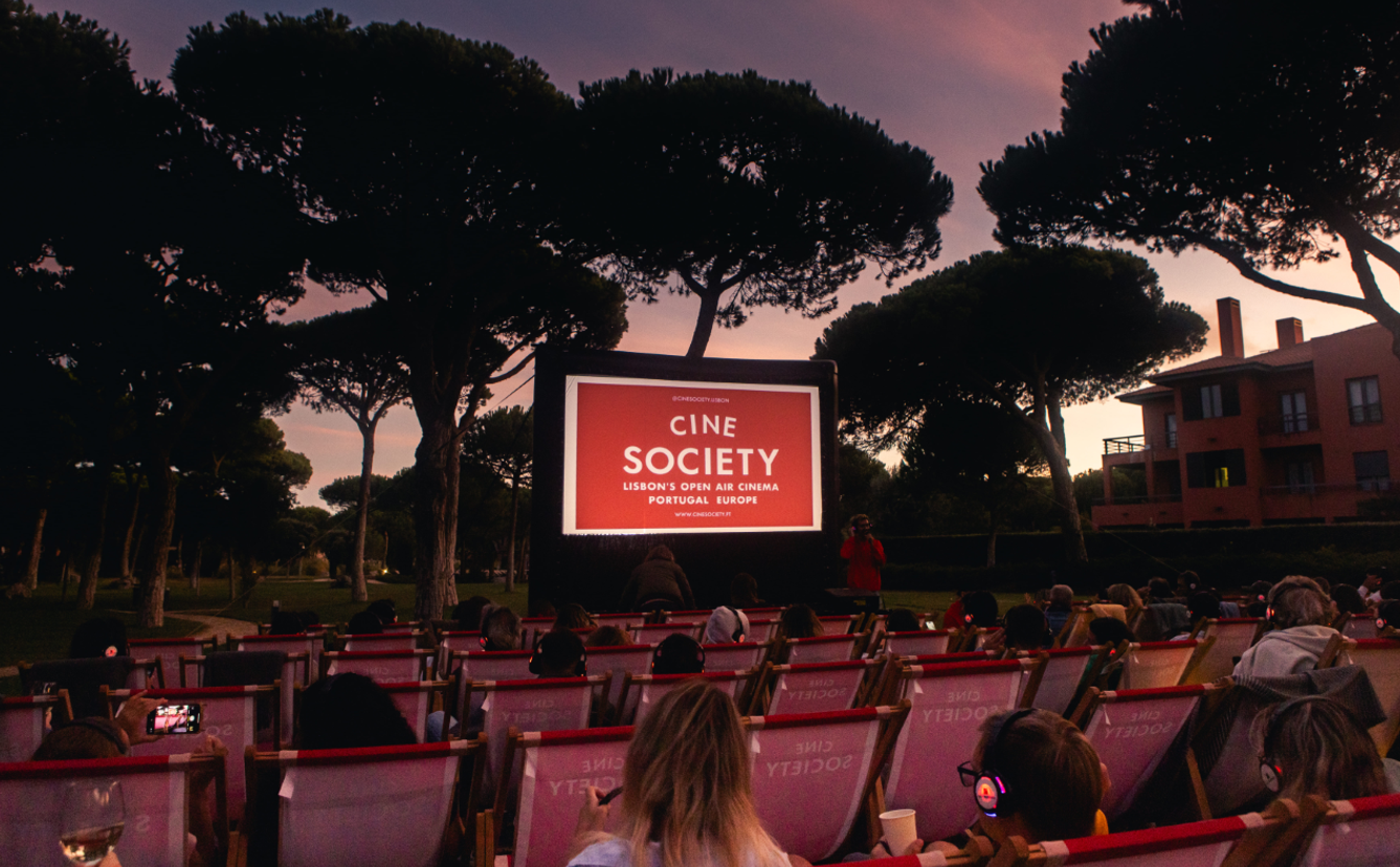 O cinema ao ar livre está de volta ao Sheraton Cascais Resort com filme de Martin Scorsese. Saiba quando