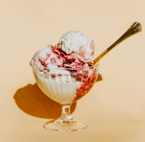 5 receitas simples para fazer gelados que vão refrescá-lo nos dias de calor que ainda estão por vir