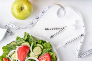Os medicamentos para emagrecer fazem-no comer menos. Mas será que está a comer o que precisa?