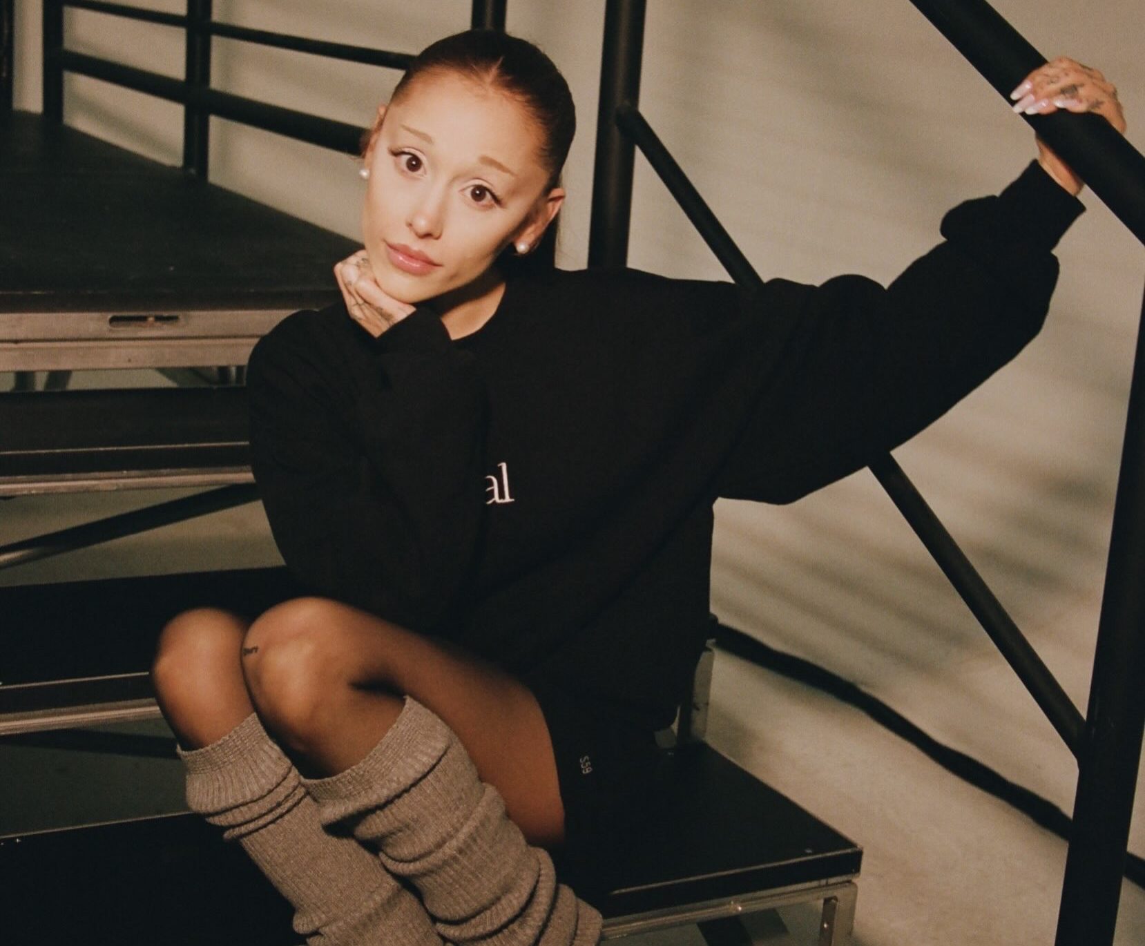 Ariana Grande pronuncia-se em concerto sobre pausa na carreira. “Não foi uma decisão impulsiva”