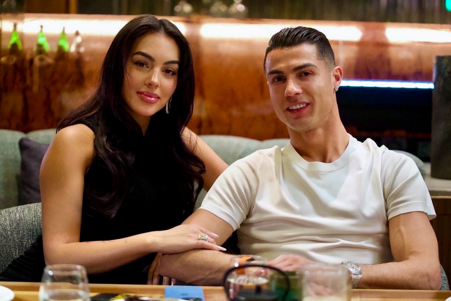 Das testemunhas ao regime de bens. Há novos detalhes sobre o casamento de Cristiano Ronaldo e Georgina Rodríguez