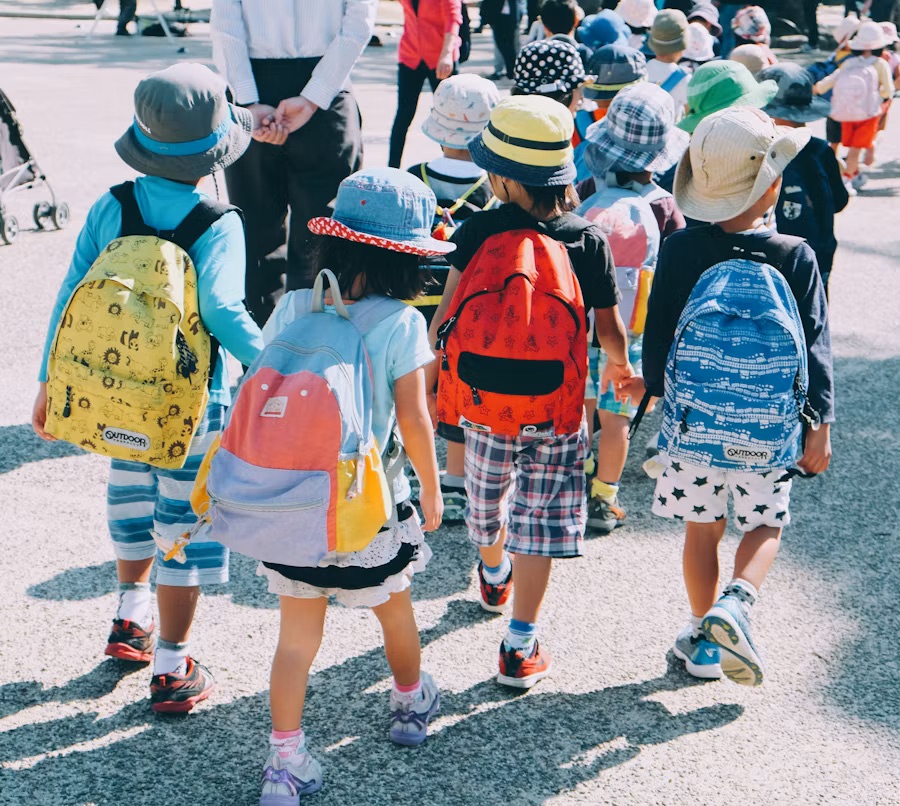 Regresso às aulas. Conheça o calendário escolar e que regras vão mudar no próximo ano letivo
