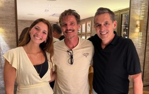 Pedro Pascal continua a descobrir Portugal e jantou num dos restaurantes mais icónicos de Lisboa. Saiba qual
