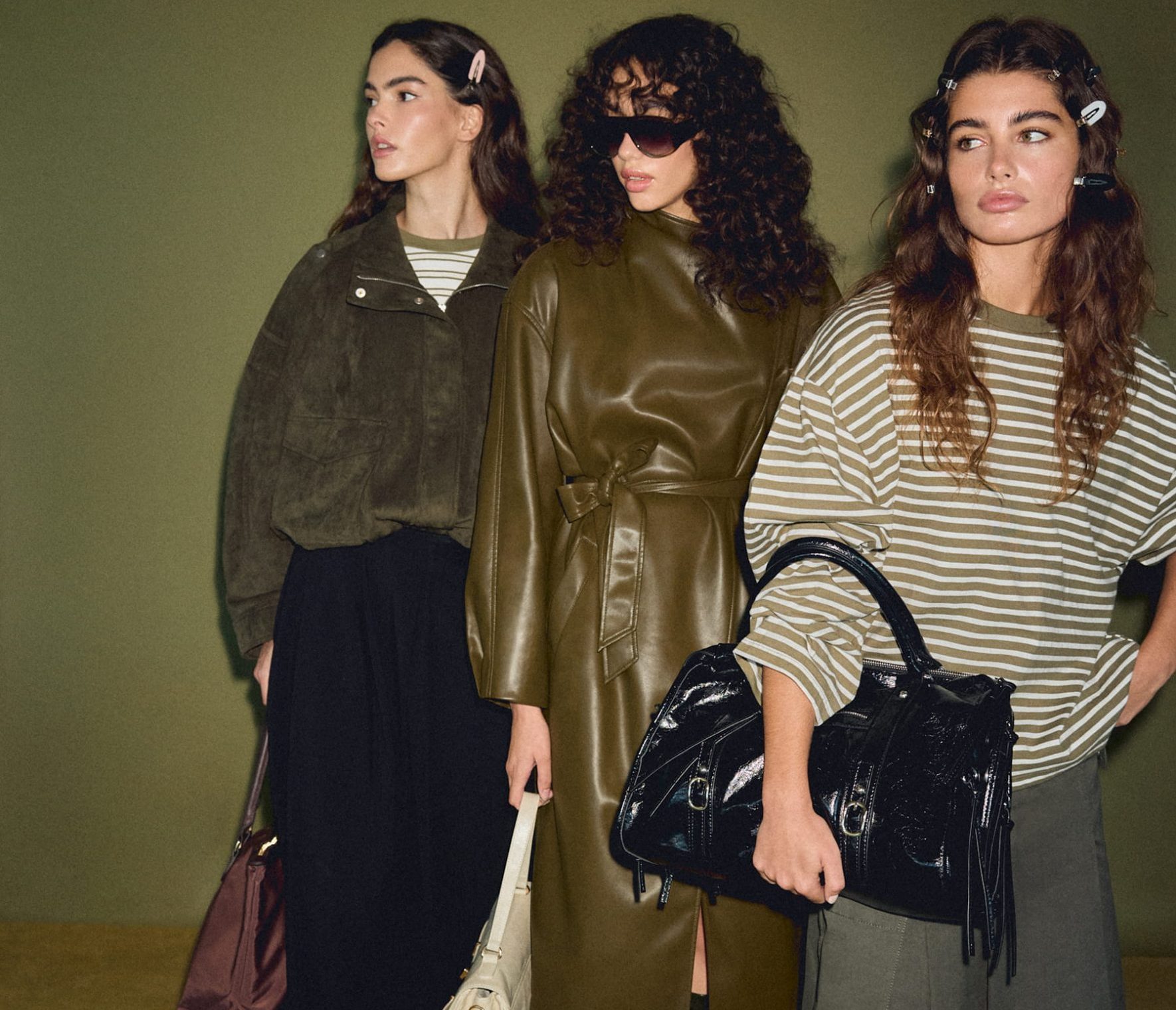 O caqui nunca compromete os looks de outono. 16 peças da nova coleção da Stradivarius que já nos conquistaram