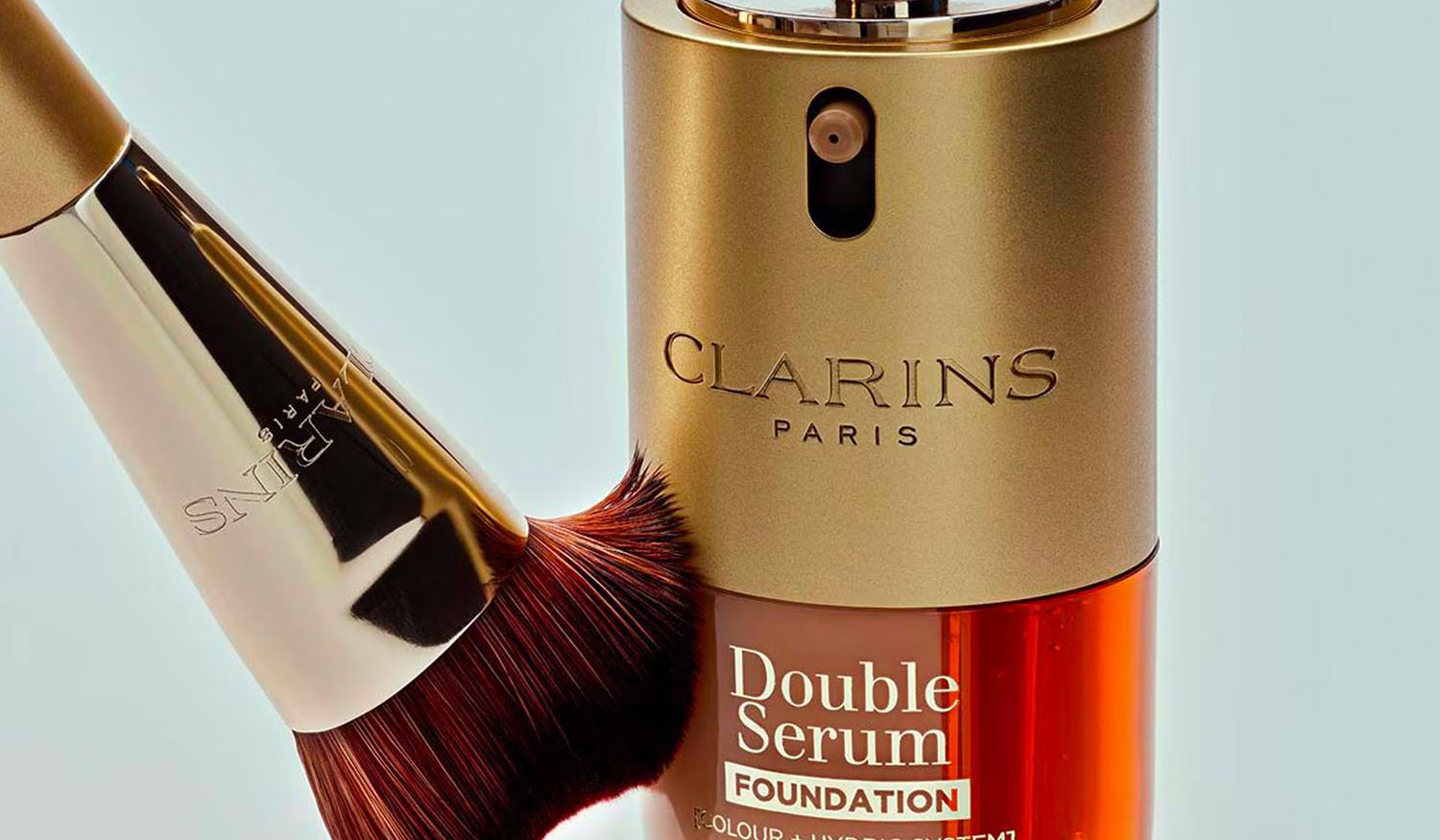 Ainda não encontrou o tom certo de base? A famosa Double Serum da Clarins tem seis novas opções