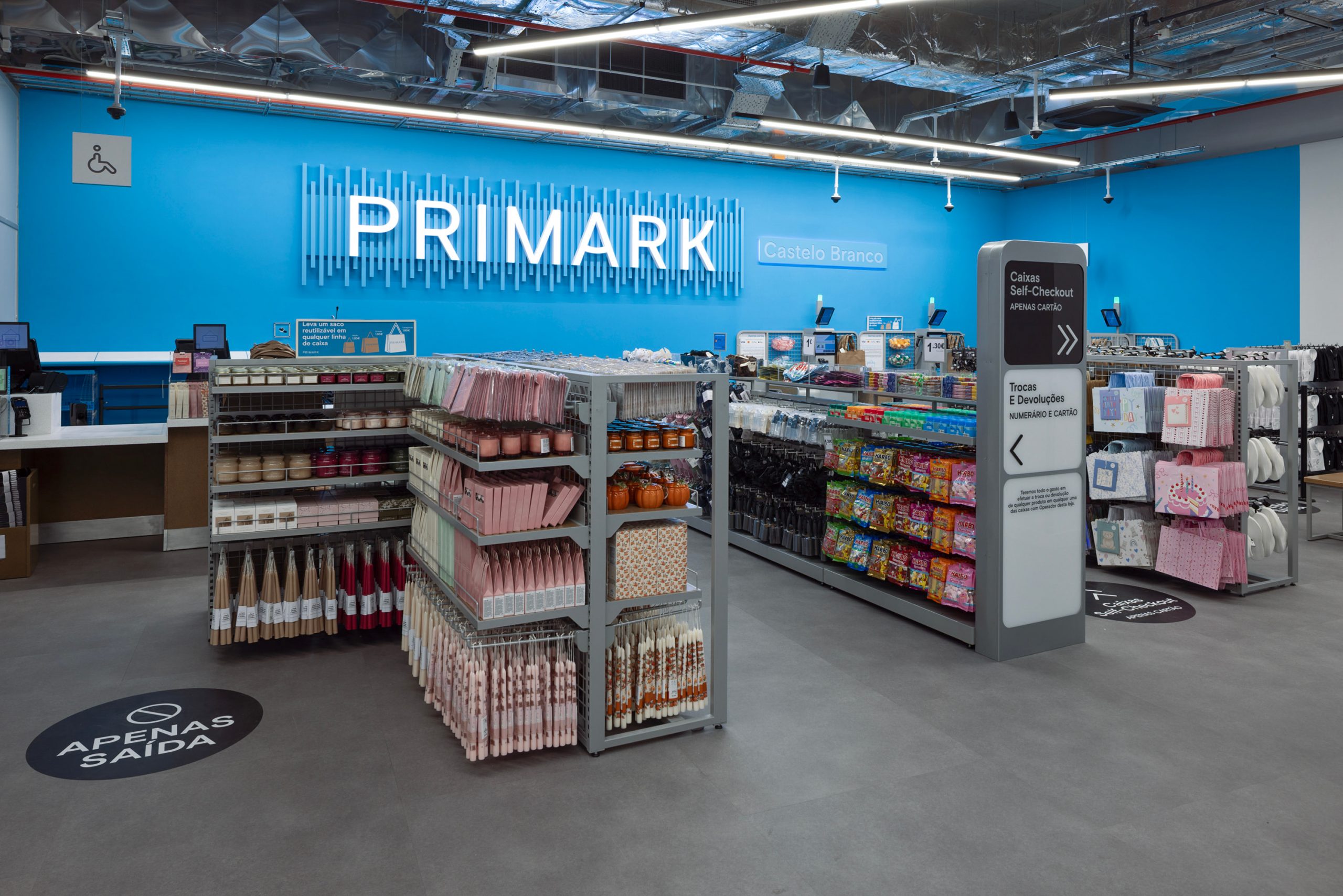 A Beira Baixa tem uma nova loja da Primark. Saiba onde encontra o novo paraíso da moda a preços baixos