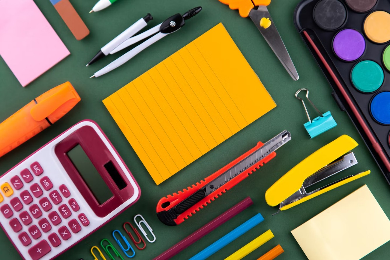 O regresso às aulas está aí. 18 sugestões (a partir de 2.39€) para rechear a mochila dos mais novos