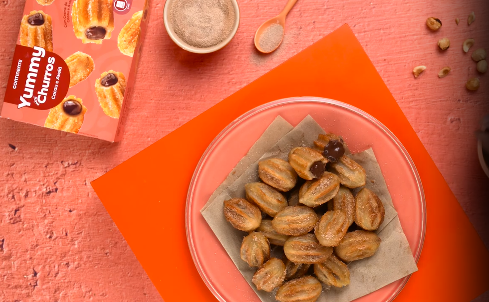 Mini churros com recheio de cacau e avelã. Já queremos provar o novo snack guloso do Continente (que não chega aos 3€)