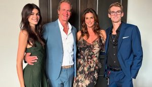Morreu o filho de Cindy Crawford. Presley Gerber tinha 27 anos e estava em recuperação da dependência de drogas