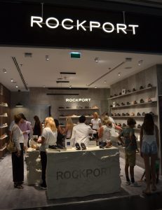 A Rockport está de volta a Portugal com lojas físicas. Primeira abriu no Almada Forum e há mais duas a caminho