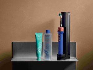 Dyson lança a primeira escova de dentes inteligente com câmara e que dispara elixir (e é o gadget que todos desejam)