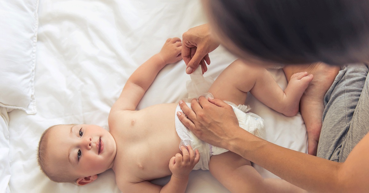 O verão acabou. Para os bebés, isso significa voltar às rotinas – e há uma que não pode ficar esquecida