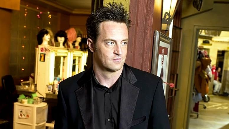 Vem aí uma série documental sobre a vida de Matthew Perry. Produção está quase a chegar à Netflix