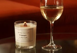 Neste workshop pode criar uma vela perfumada enquanto bebe vinho. Saiba quando custa esta noite imperdível em Lisboa