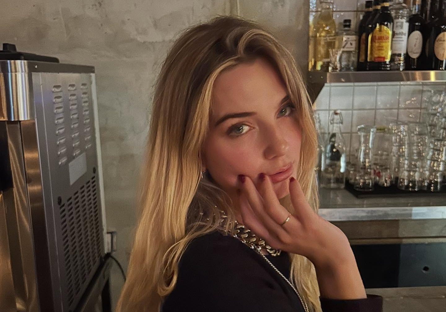 Bruna Magalhães celebra mais um aniversário. Veja as fotos da “má influência”