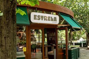 Estrela by Olivier. Já pode aproveitar os fins de tarde com música, cocktails e petiscos no jardim da Estrela. Saiba tudo