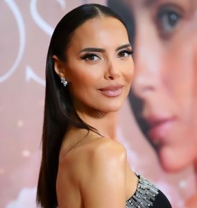 Iva Domingues celebra 50 anos melhor do que nunca. Veja as fotos encantadoras da apresentadora