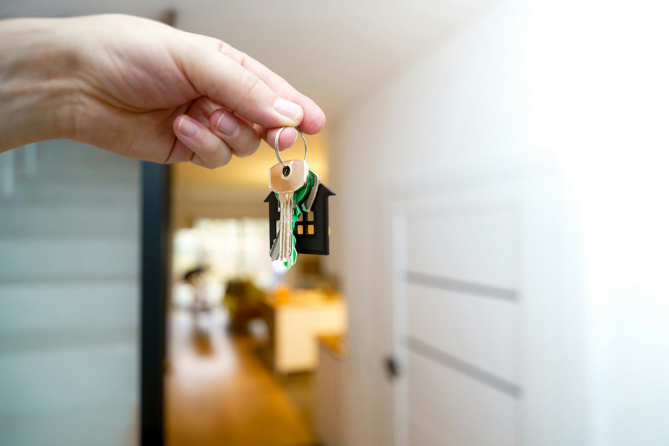 Está a pensar comprar casa? Falámos com um consultor e estas são as 9 coisas que deve saber antes de fechar negócio