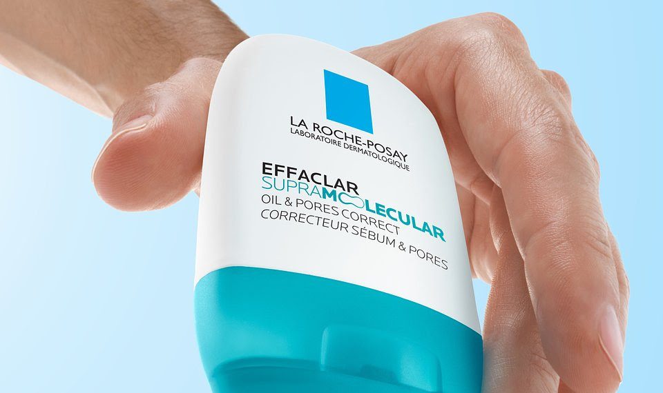 Adeus, brilho e poros visíveis. Este novo creme da La Roche-Posay promete uma pele mais controlada até 48 horas