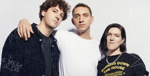 The xx regressam ao NOS Alive em 2027. Há encontro marcado no Passeio Marítimo de Algés 10 anos depois