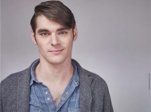Morreu RJ Mitte, o Walter Jr. de “Breaking Bad”. Bryan Cranston despediu-se do “filho” na ficção. “Vou sentir a tua falta”