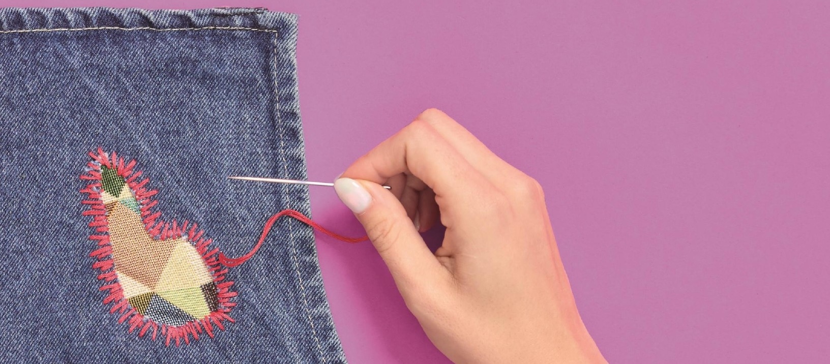 A Primark vai ensinar a reparar roupa num workshop de costura à borla em Lisboa. Saiba como participar
