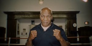 Foi campeão mundial aos 20 anos, esteve preso e arrancou uma orelha à dentada. A vida de Mike Tyson chegou à Netflix