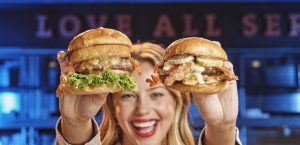 Hambúrgueres, nachos e cheesecake. Hard Rock Cafe lança um novo menu de almoço (e não lhe custa mais do que 20€)