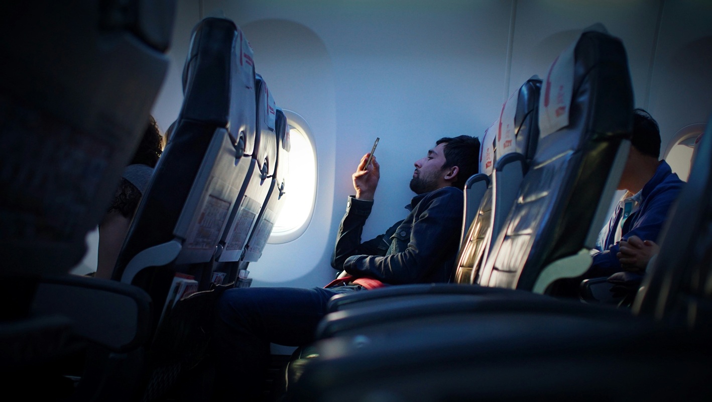 Adeus, modo avião. easyJet vai ter wi-fi a bordo já em 2027