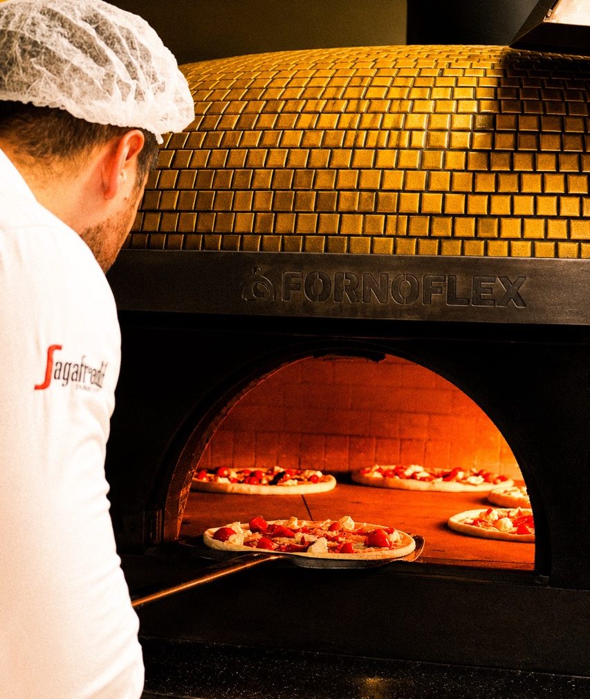 Ir até Itália por 49€? Esta pizzaria tem um novo menu com 4 pratos típicos e vinhos que prometem surpreender