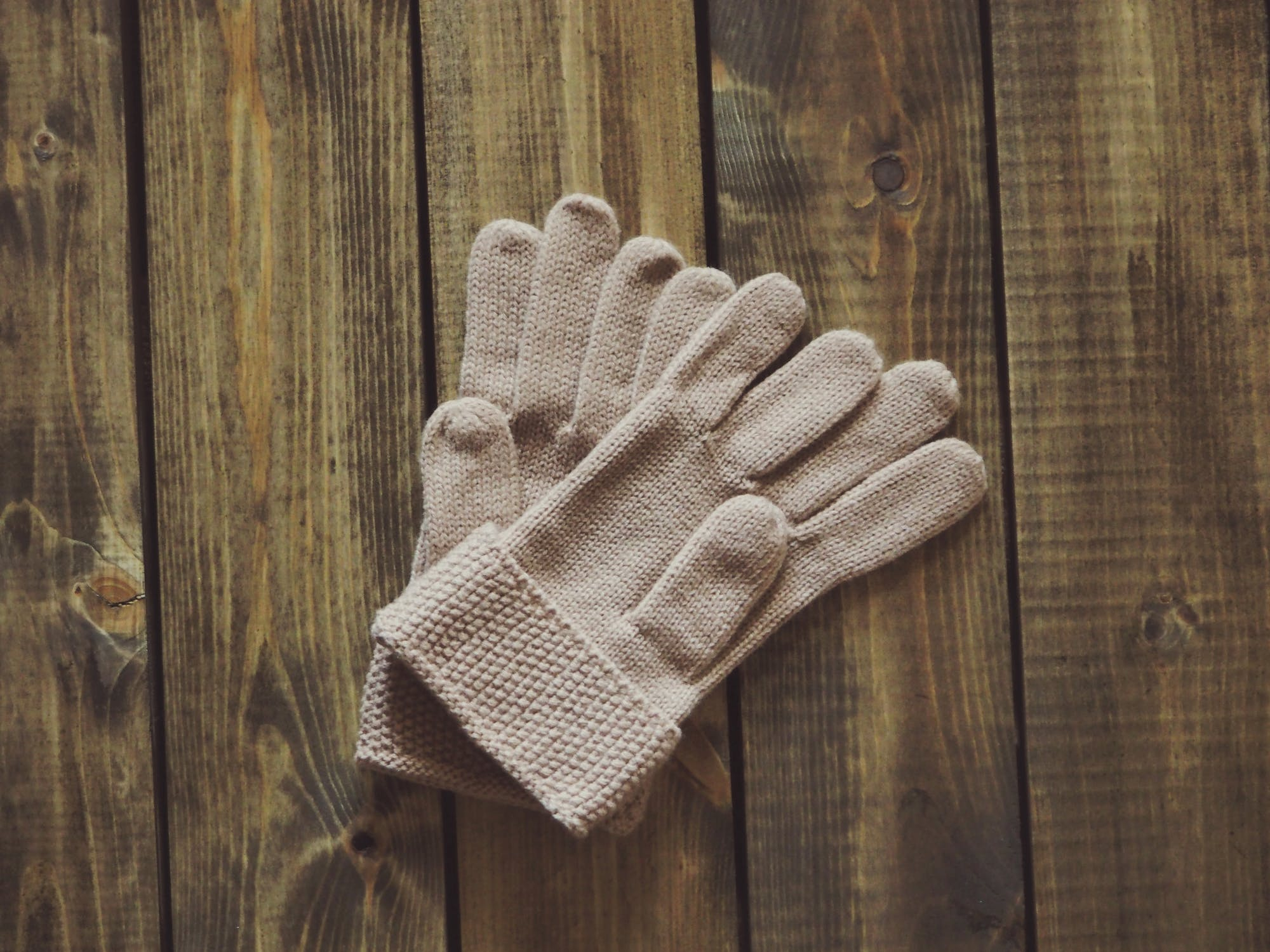 12 luvas bonitas para completar o seu look (e proteger do frio)